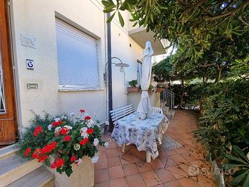 Rif. 8 Trilocale a due passi dal mare