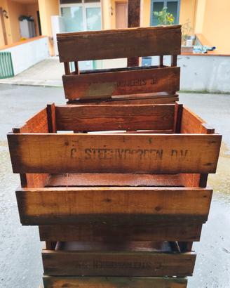 cassette in legno vintage 