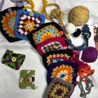 Mini bag tracolla fatta a mano ad uncinetto