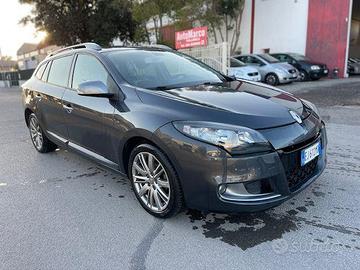 RENAULT - Mégane SporTour - 1.5 dCi 110CV