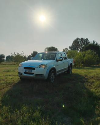 GREAT WALL STEED 2.4 4x4 Super Luxury
