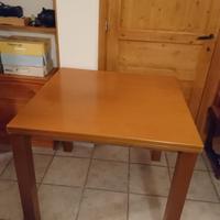 tavolo 90x90 con apertura a libro 90x180