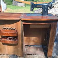 Macchina da cucire invicta 