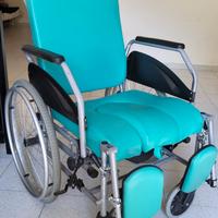 Sedia a rotelle comoda