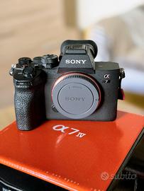 Sony Alpha 7 IV Body – 29.000 scatti – completa