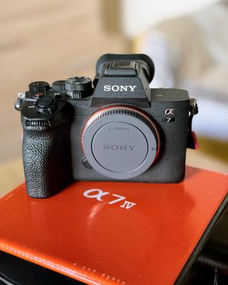 Sony Alpha 7 IV Body – 29.000 scatti – completa
