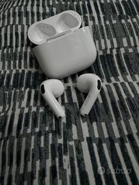 Air Pods 4 ANC