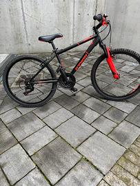 Bicicletta Mtb Rockrider 500 24” usata poco
