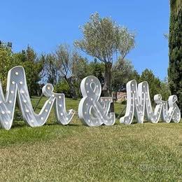 Scritta Mr & Mrs per Matrimonio