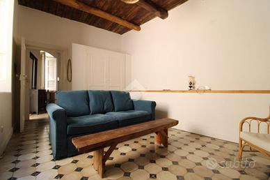 3 LOCALI A TORTORELLA