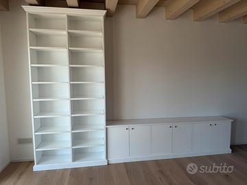 Armadio vetrina credenza