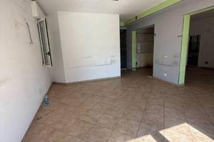 LOCALE COMMERCIALE A SAN MICHELE (SOLARA)