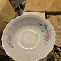 Servizio piatti e caffe