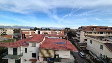 Giugliano - Trilocale luminoso