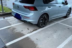 nuova golf R-Line