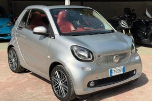 Smart ForTwo BRABUS 0.9 Turbo twinamic cabrio Xclu