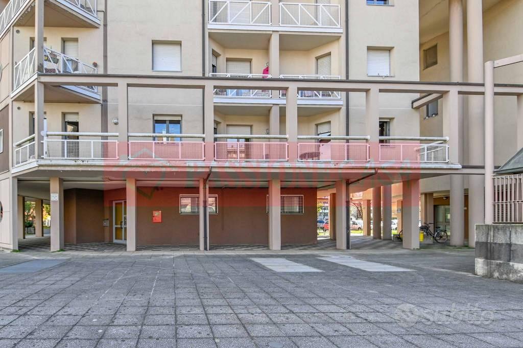 Appartamento di 124 m² con 4 locali e box auto a S - Vista 2