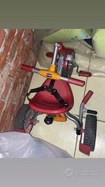 Triciclo bambino/a