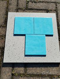 Piastrelle 15 x 15 cm.