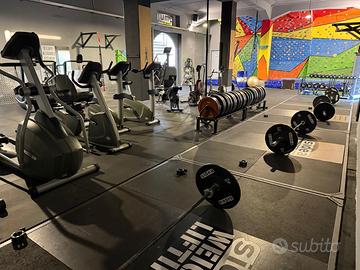 PARCO ATTREZZI PALESTRA – FORNITURA COMPLETA