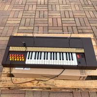 Tastiera organo elettrica a ventola.