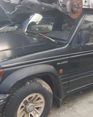 MITSUBISHI  Pajero 2.5cc diesel del 1992 ricambi
