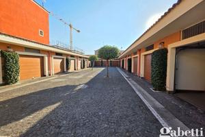 Box/Posto auto Pomigliano d'Arco
