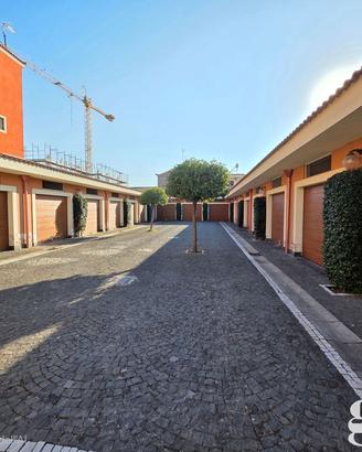 Box/Posto auto Pomigliano d'Arco