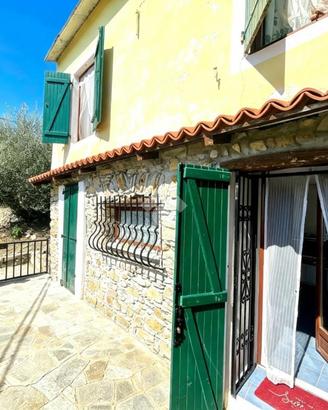 CASA INDIPENDENTE A IMPERIA