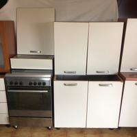 Cucina completa gia smontata