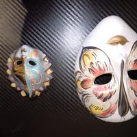 Coppia Maschere in porcellana 