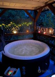Piscina idromassaggio 