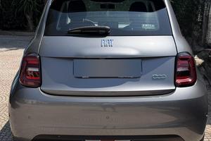 Fiat 500e 42 kw