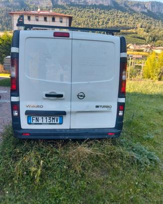 VIVARO BITURBO ANNO 2018