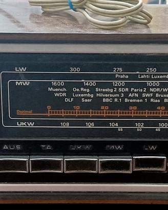 radio grundig anni 70 funzionante 