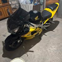 Honda cbr 919 carenata 954