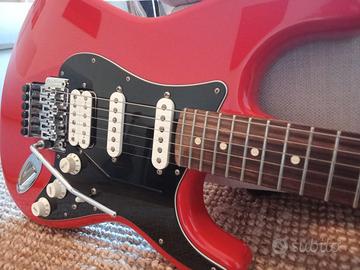 Fender MEX Stratocaster Floyd Rose Sonic Red