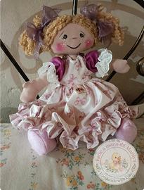 Lilly - bambola di stoffa 