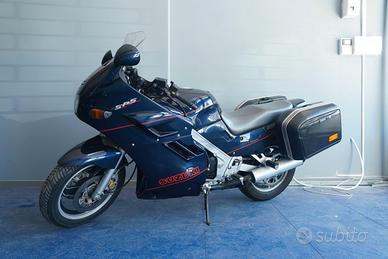 Suzuki GSX 1100 GRAND TOURING SPORT