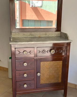 Mobile antico