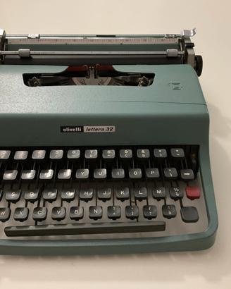 Olivetti lettera 32