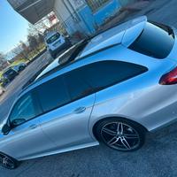 Mercedes E220 premium plus amg