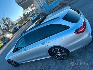 Mercedes E220 premium plus amg