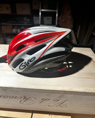 Casco Giro