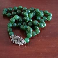 Girocollo in giada vintage