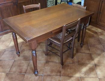 Tavolo legno 5 sedie paglia allungabile