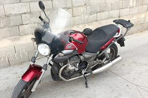 Moto Guzzi Breva V750 perfetta per caffèracer