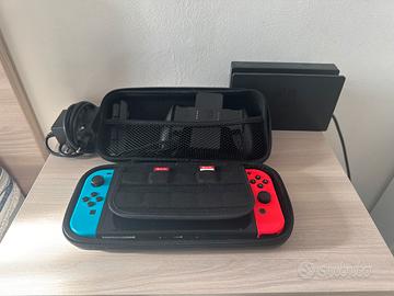 Nintendo Switch-  pacchetto completo