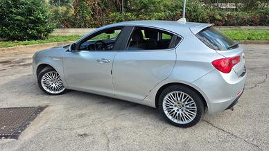 GIULIETTA 1400 TURBO BENZINA MultiAir Distinctiv 1