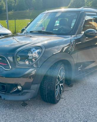 MINI 1.6 John Cooper Works Countryman ALL4